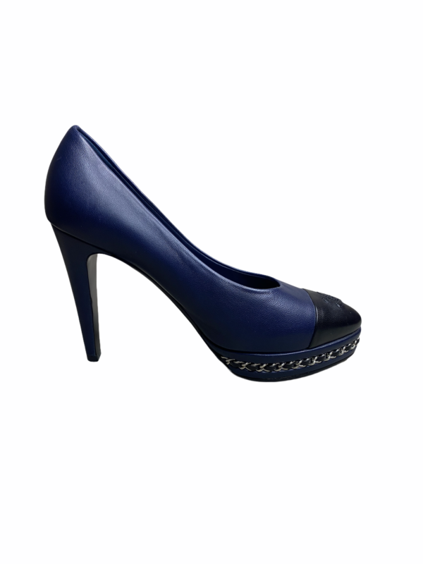 Chanel Blue Leather CC Cap Toe Chain Platform Pump