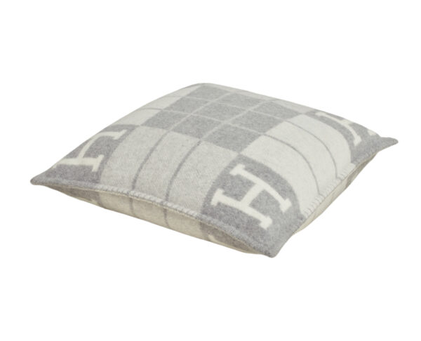 Hermes Avalon Pillow Écru/Gris Clair - Image 2
