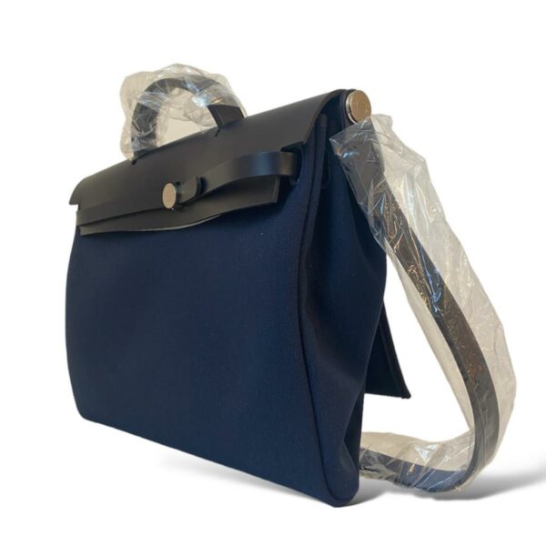 Hermes Herbag Messenger 39 Denim Jeans, Black PHW - Image 3