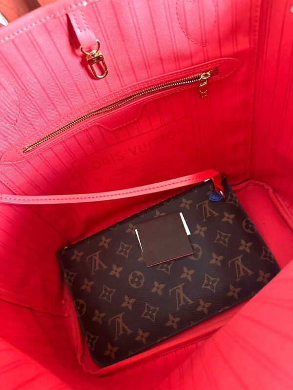 Louis Vuitton Monogram Totem Neo Neverfull MM Flamingo Bag - Image 8