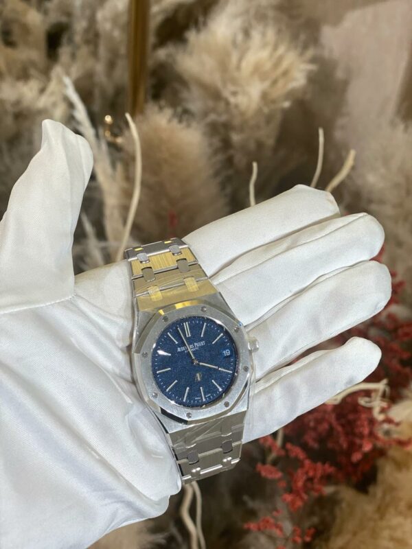 Audemars Piguet Royal Oak 39mm ''Jumbo'' Extra Thin 16202BC.OO.1240BC.02 - Image 3