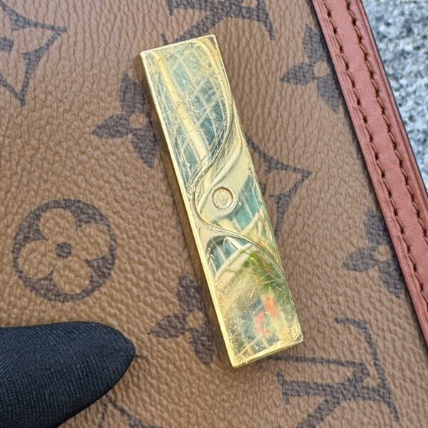 Louis Vuitton Dauphine Chain Wallet - Image 8