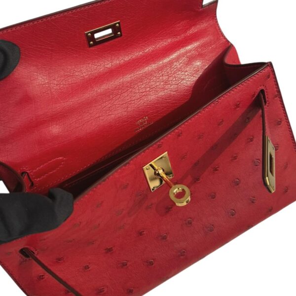 Hermes Kelly Pochette Rouge Vif Ostrich GHW - Image 8