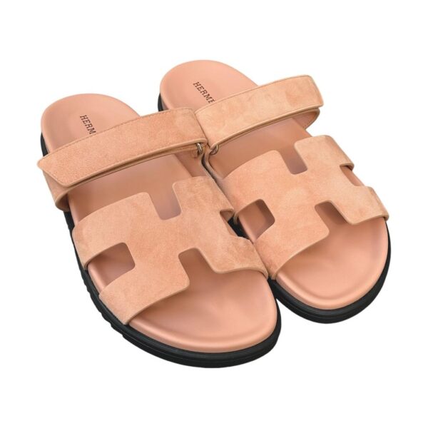 Hermès Chypre 37 EU Nude Suede - Image 2