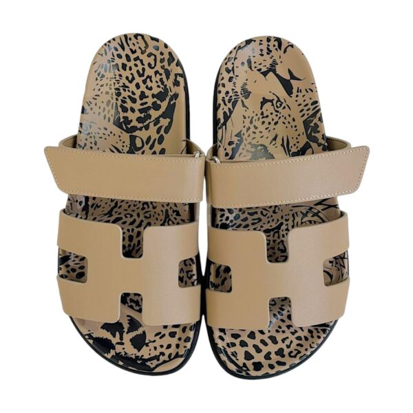 Hermès Chypre 38 EU Beige Argile Printed Sole