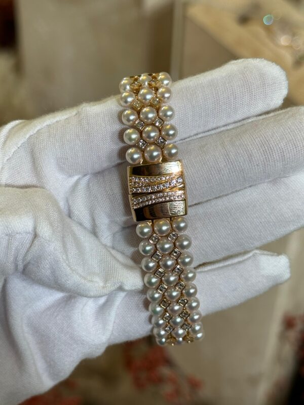 Patek Philippe Gondolo 31mm x 34.8 mm 7042/100R-010 Haute Joaillerie Diamonds Paved Dial Akoya Pearls and rose Gold Bracelet - Image 3