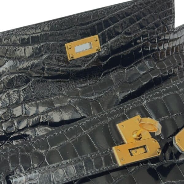Hermes Kelly Pochette Black Shiny Croco GHW - Image 10