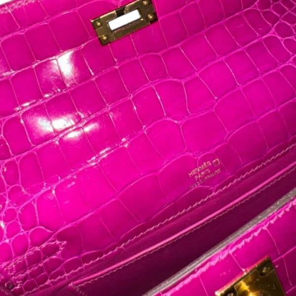 Hermes Kelly Pochette Rose Sheherazade Shiny Croco GHW - Image 6