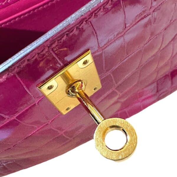 Hermes Kelly Pochette Rose Sheherazade Shiny Croco GHW - Image 5