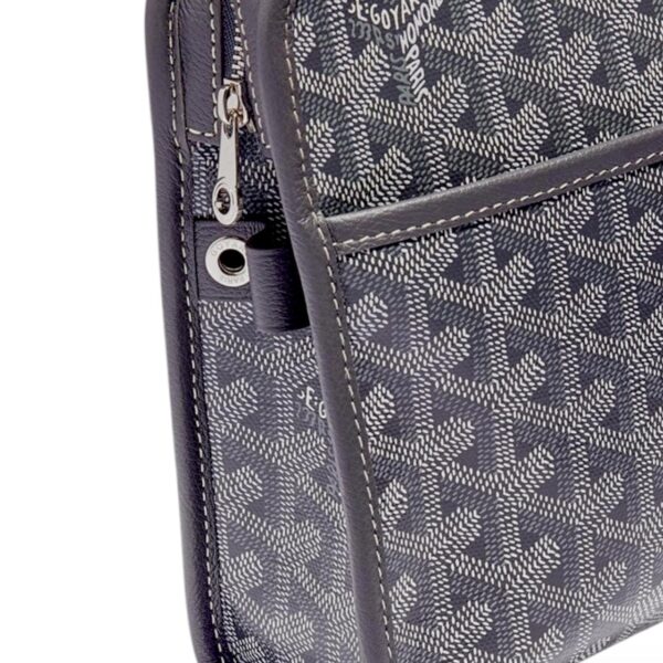 Goyard Jouvence Toiletry Bag "MM Gray" - Image 4