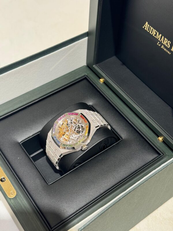 Audemars Piguet Royal Oak 37mm 15468BC.YG.1259BC.01-B Rainbow Diamonds Set Bezel Hammered White Gold - Image 5