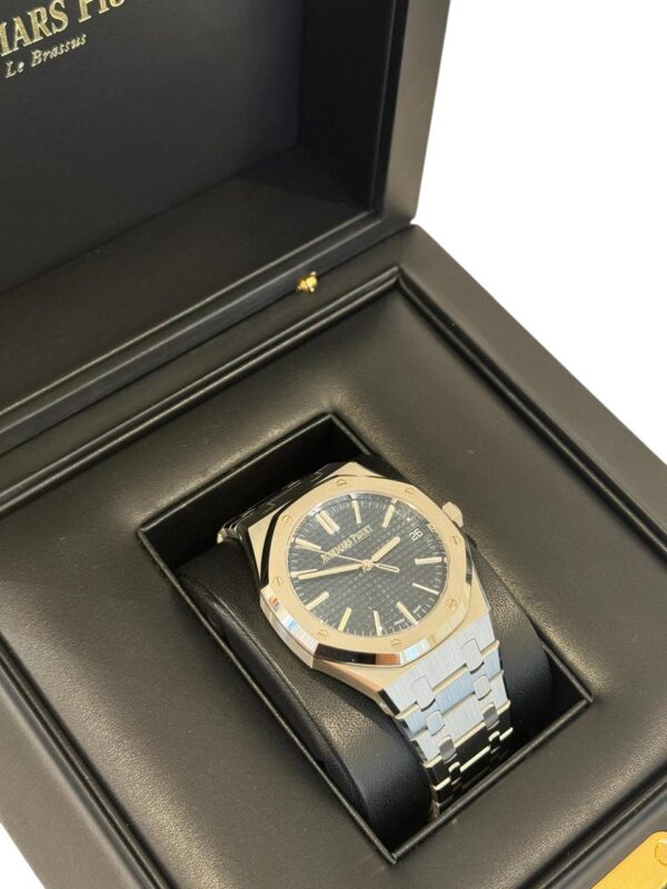 Audemars Piguet Royal Oak 41mm 15510ST.OO.1320ST.06 Stainless Steel "Bleu Nuit, Nuage 50" Dial - Image 5