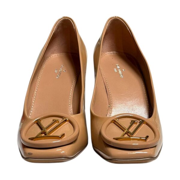 Louis Vuitton Beige Patent Leather Madeleine Pumps 36 EU - Image 2