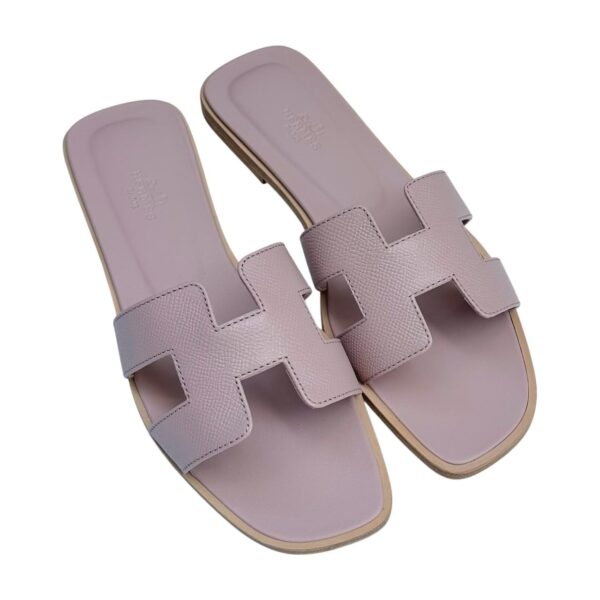 Hermes Oran 39 EU Rose Porcelain Sandals - Image 2
